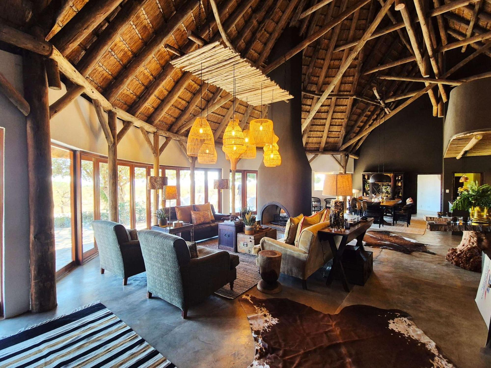 Last Word Madikwe Madikwe Wildreservaat Buitenkant foto