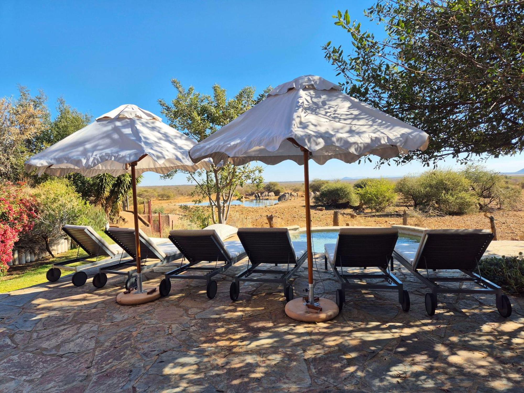 Last Word Madikwe Madikwe Wildreservaat Buitenkant foto